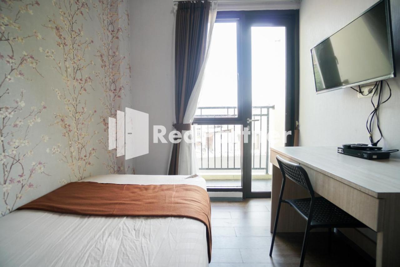Hotel Toba Mansion Syariah Near Benhil Redpartner Jakarta